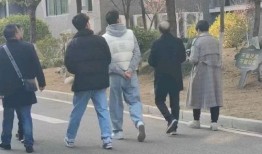 郫县网红吃瓜事件,一场网络狂欢背后的真相与反思