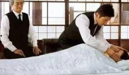 入殓师 在线观看,生死之间，温情守护